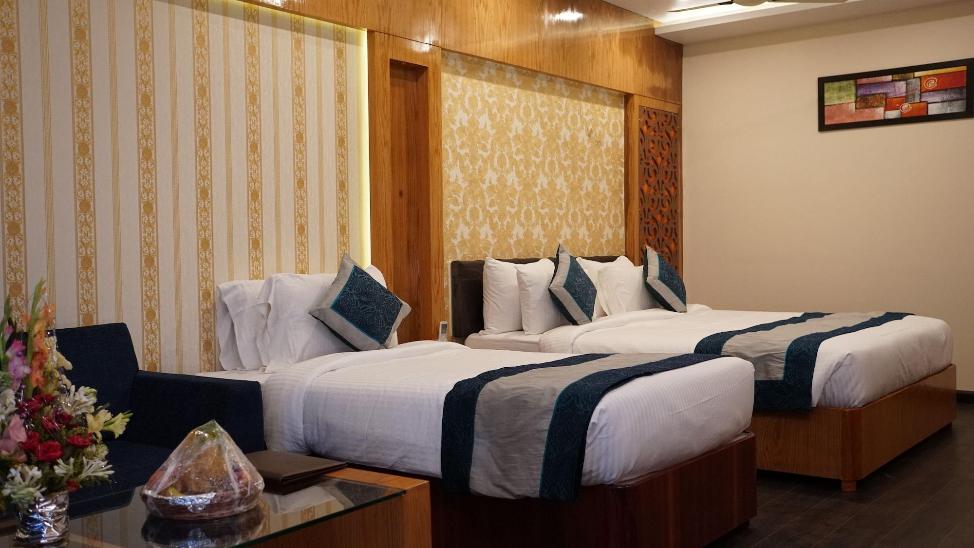 Tridev Hotel Varanasi