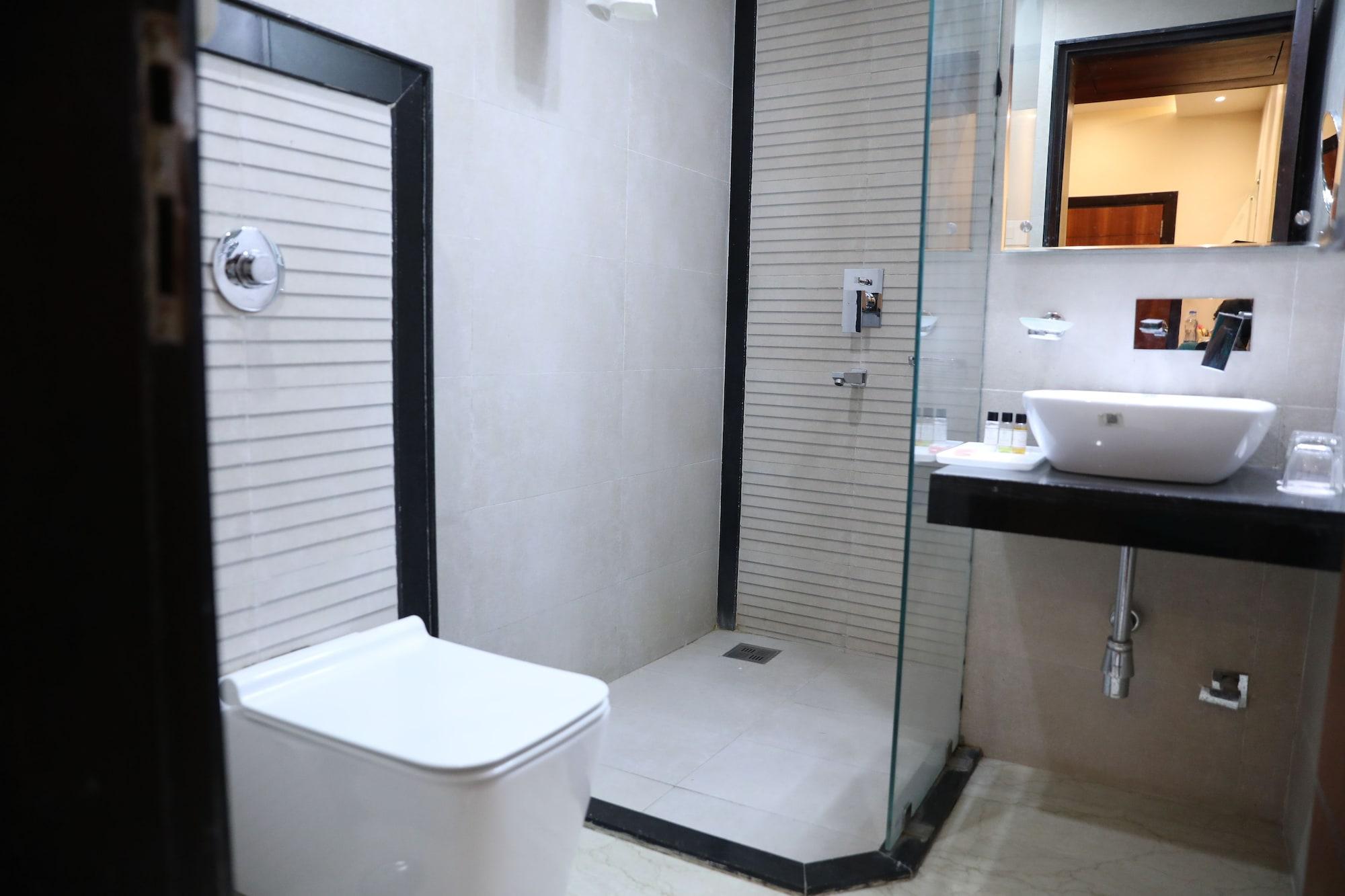 Tridev Hotel