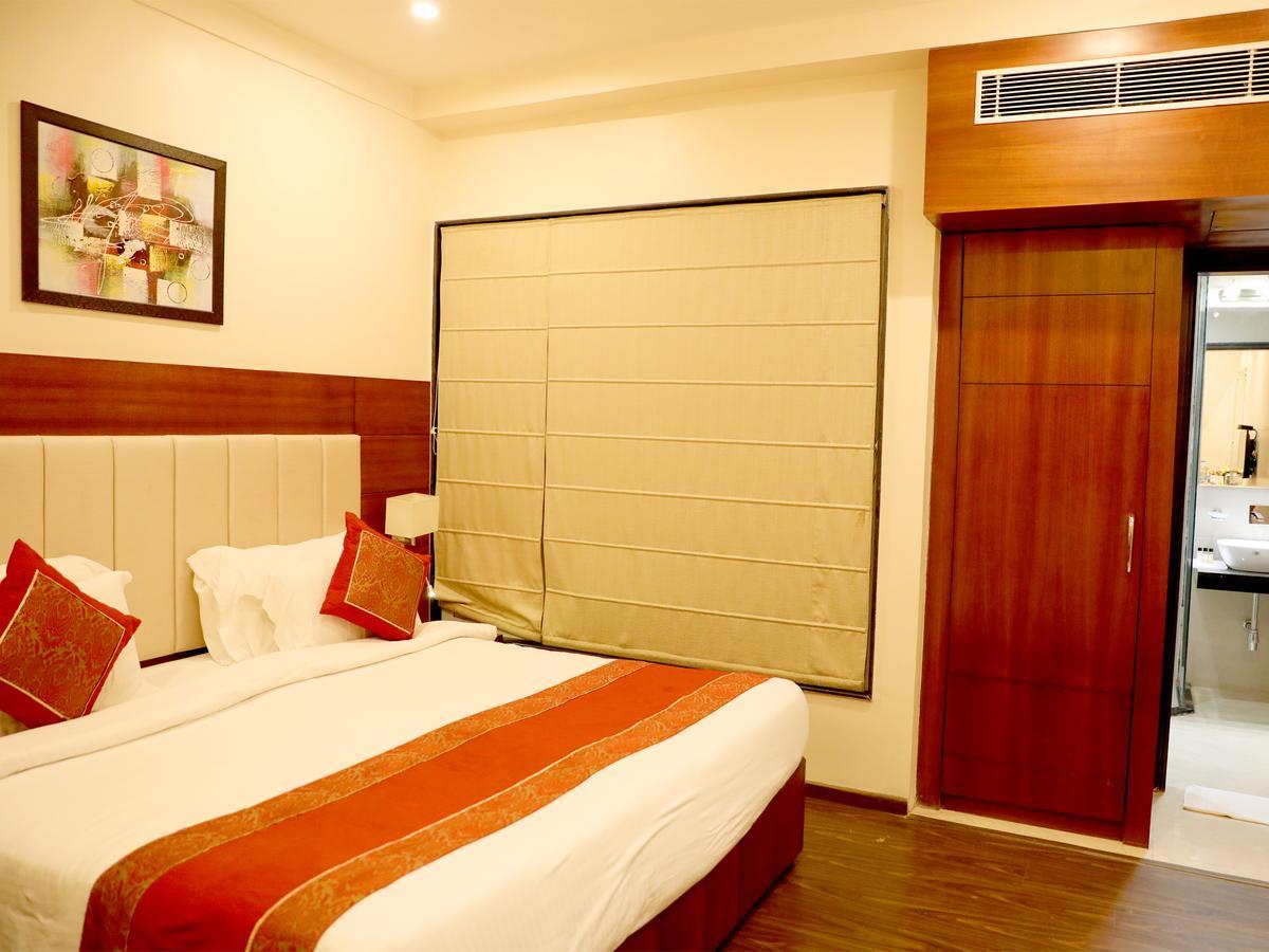 Tridev Hotel Varanasi